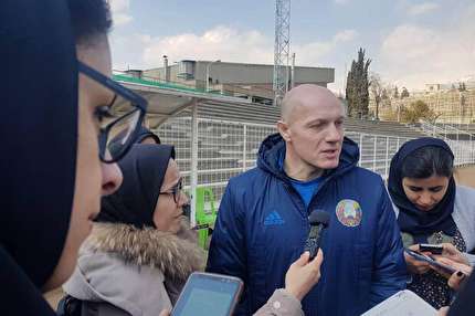 دمنکووتس: در مورد بازی کردن مقابل ایران صحبت کردن سخت است