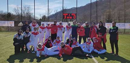 پیروزی ملی پوشان ایران برابر آذربایجان