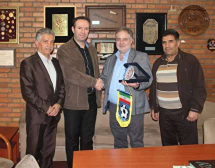 قدردانی نمایندگان فدراسیون فوتبال از مسئولین مجموعه آرارات