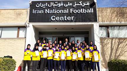 مراسم اختتامیه کلاس مربیان فوتبال پایه با مدرسی نروژی ها و با حضور سرپرست دبیرکلی فدراسیون