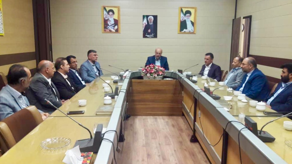 نشست بررسی و همکاری جهت رفع مشکل تیم ستارگان ورامین برگزار شد نشست بررسی و همکاری جهت رفع مشکل تیم ستارگان ورامین برگزار شد