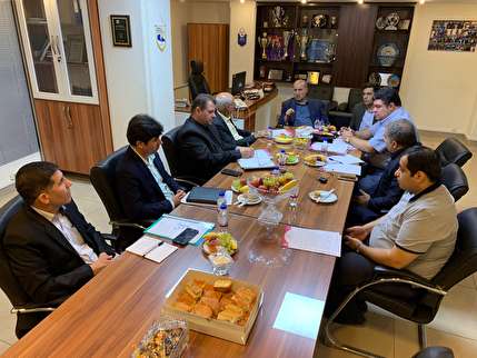 برگزاری نشست هیات رییسه سازمان لیگ فوتسال با حضور رییس و سرپرست دبیرکلی فدراسیون