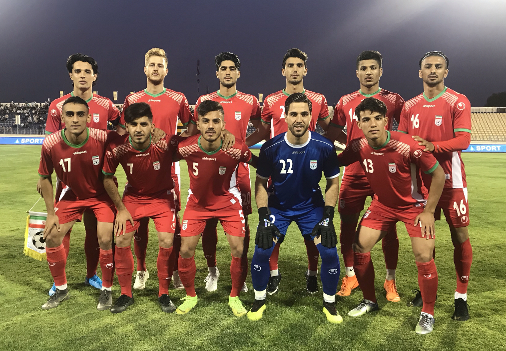پيروزى ميزبان در نخستين بازى