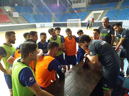 نخستین تمرین تیم ملی فوتسال برگزار شد