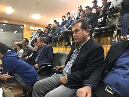استيلى تماشاگر بازى تراكتور و استقلال
