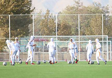 گزارش تصویری از تمرین تیم ملی فوتبال و فوتسال بانوان در مرکز ملی فوتبال + عکس