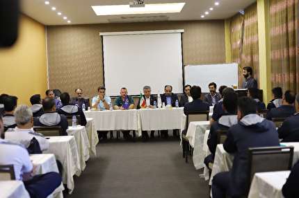 پایان کلاس نگهداری و بهسازی زمین فوتبال چمن طبیعی