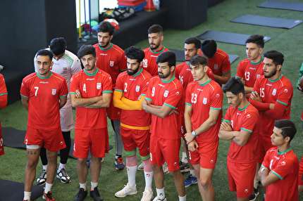 ورود تيم فوتبال المپيك ايران به دوحه