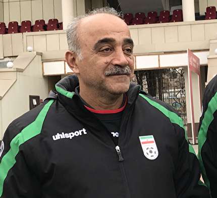 حذف مسابقات پايه دو نسل از فوتبال جهان را نابود مى كند