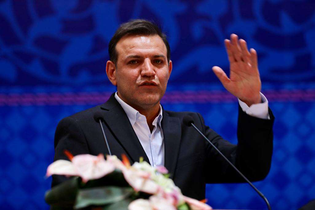 شهاب عزیزی خادم رئیس فدراسیون فوتبال شد شهاب عزیزی خادم رئیس فدراسیون فوتبال شد