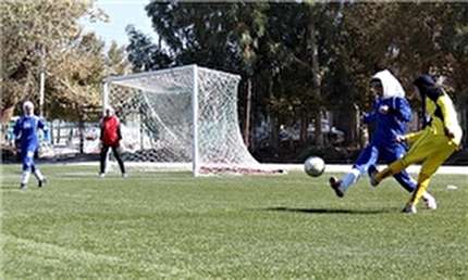برگزاری دوره آموزش مربیگری درجه D فوتبال بانوان