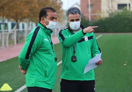 راستى:درهاى تيم جوانان به روى بازيكنان شايسته باز است