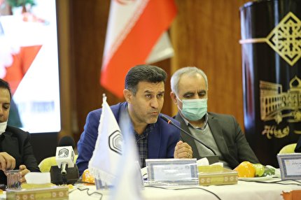 طباطبایی: مجلس کاری نکند دلخوشی مردم با فوتبال از بین برود