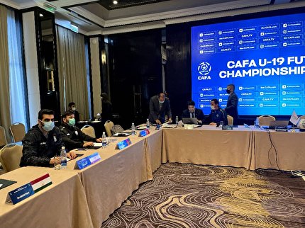 برگزاری نشست هماهنگی سرپرستان و کنفرانس خبری سرمربیان تیم ها