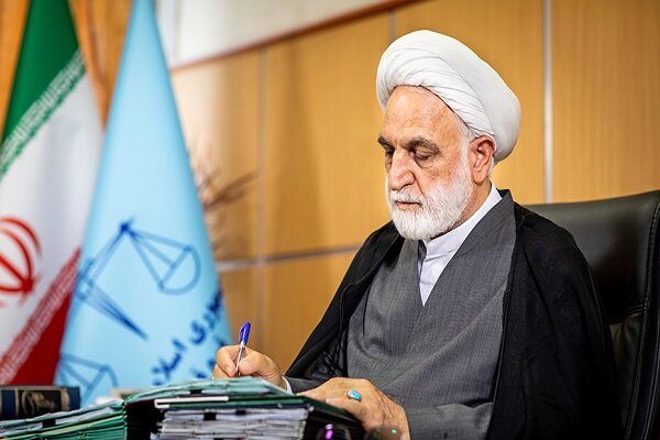 محسنی اژه‌ای: پیروزی‌های بیشتر را برای تیم ملی فوتبال کشورمان آرزومندم