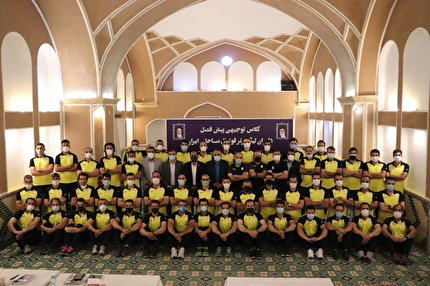 دوره توجیهی داوری فوتبال ساحلی  آغاز شد