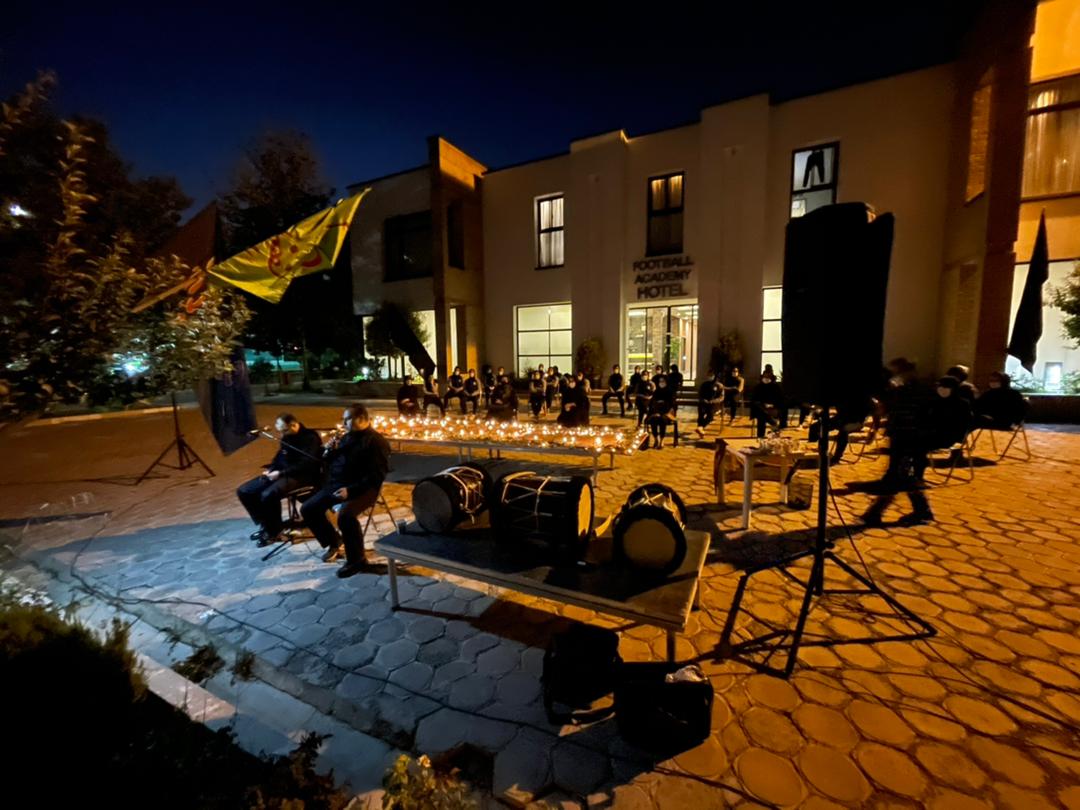 مراسم شام غریبان در اردوی تیم ملی بانوان برگزار شد مراسم شام غریبان در اردوی تیم ملی بانوان برگزار شد