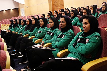 برگزاری سمینار داوری پیش فصل فوتسال و فوتبال بانوان