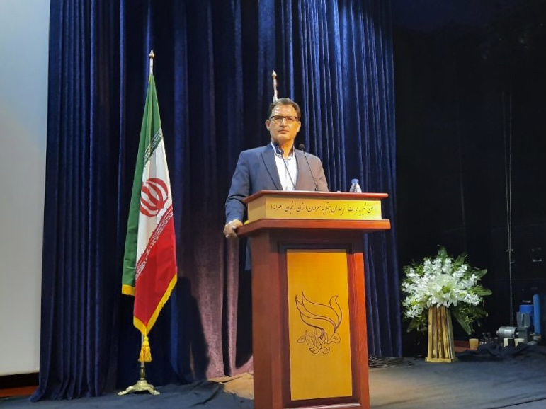 عزیزی خادم: توسعه متوازن فوتبال در همه استانها از اولویت های اصلی فدراسیون است عزیزی خادم: توسعه متوازن فوتبال در همه استانها از اولویت های اصلی فدراسیون است