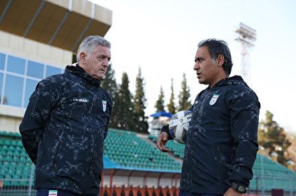 آشنایی با دستیاران مهدی مهدوی کیا در تیم امید ایران ؛ جان لامرز مردی از فوتبال هلند
