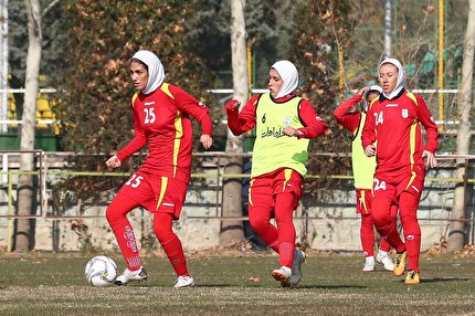 فرهمند: راه خیلی سختی پیش رو داریم