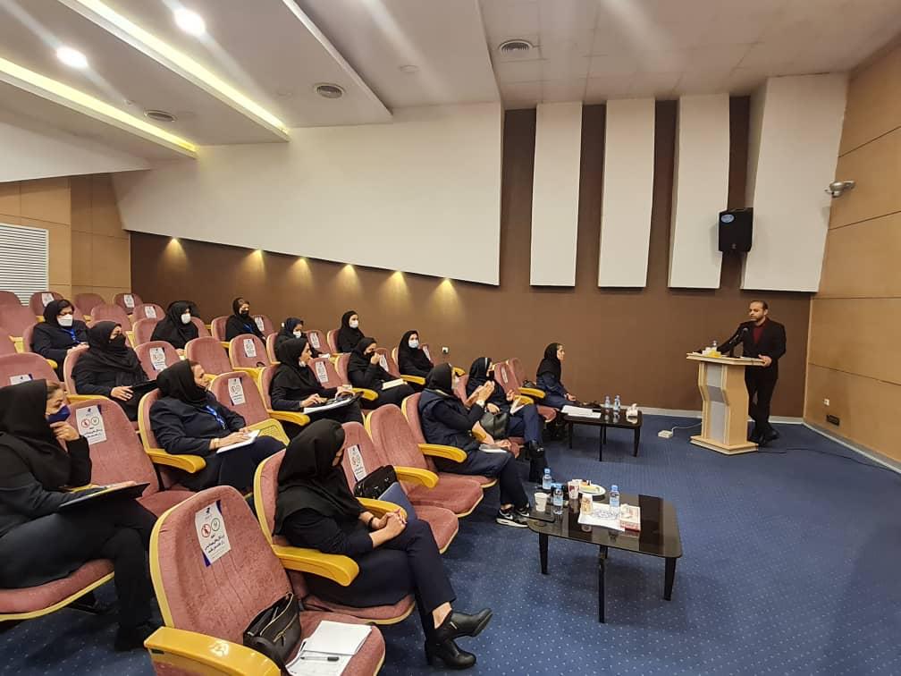  برگزاری کلاس نمایندگان فوتسال بانوان