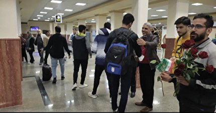 تیم ملی فوتبال ساحلی وارد بوشهر شد