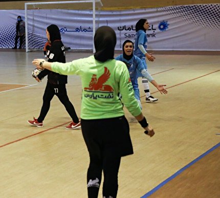 اسامی داوران لیگ برتر فوتسال بانوان