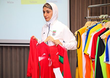 ایران برابر ازبکستان قرمز می پوشد