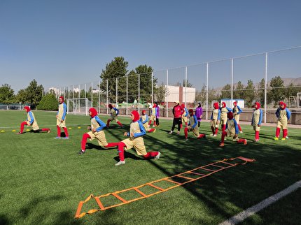 آغاز اردوی انتخابی تیم ملی فوتبال نوجوانان دختران