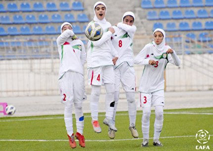 پایان نیمه اول دیدار ایران و تاجیکستان