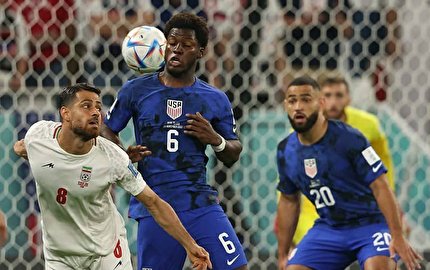 پایان نیمه اول دیدار ایران و آمریکا