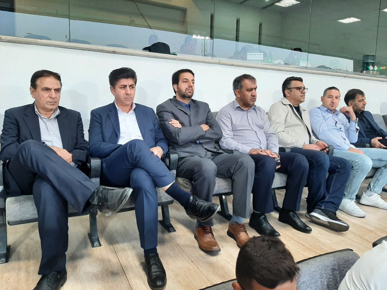 حضور دبیرکل و رییس کمیته اخلاق در ورزشگاه آزادی