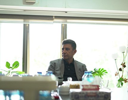 سرمربی تیم ملی عازم قطر شد