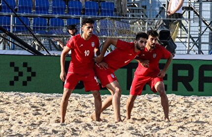 ایران – امارات / نادری در انتظار درخشش بازیکنان جوان