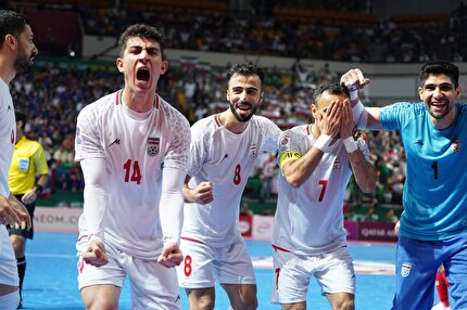 قهرمانی باشکوه ایران با پیروزی مقابل میزبان/ پادشاه بر تخت نشست