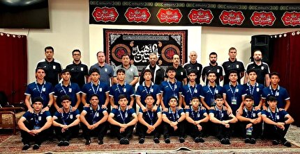 عزاداری تیم ملی نوجوانان در شب اربعین به میزبانی سفارت ایران در تاجیکستان عزاداری تیم ملی نوجوانان در شب اربعین به میزبانی سفارت ایران در تاجیکستان