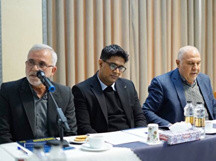 برگزاری جلسه کمیته‌ی فوتبال ساحلی با حضور رئیس فدراسیون