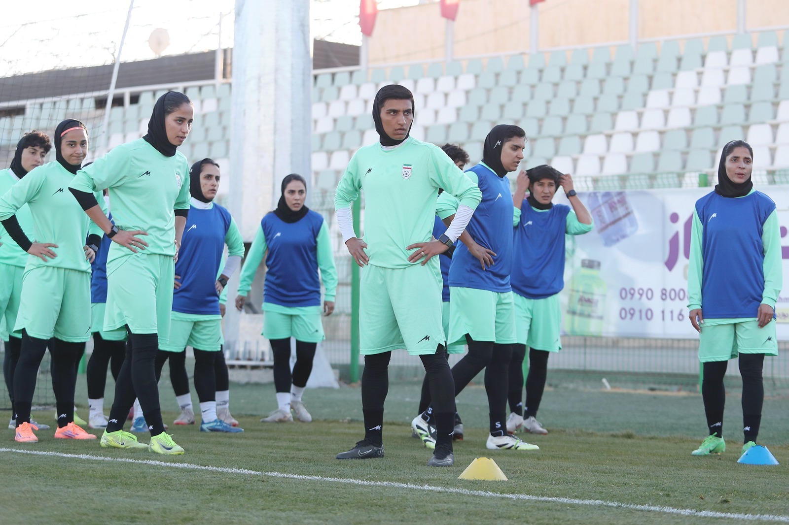 تمرین بعدازظهر تیم ملی فوتبال بانوان با بازی درونتیمی برگزار شد تمرین بعدازظهر تیم ملی فوتبال بانوان با بازی درونتیمی برگزار شد