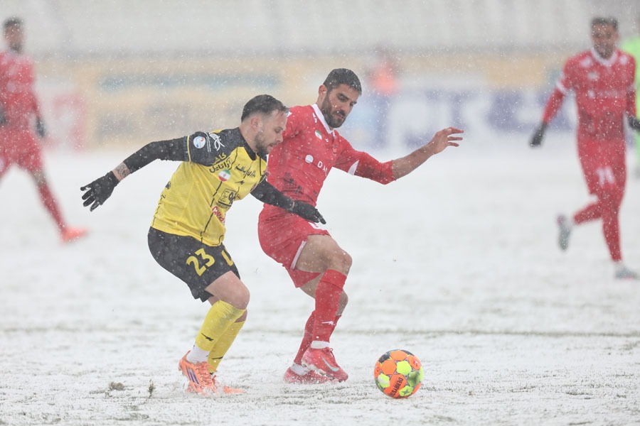 اعلام برنامه سه دیدار معوقه هفته بیست و یکم و هفته بیست و پنجم لیگ برتر