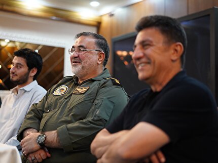 حضور فرمانده نیروی هوایی ارتش در اردوی تیم ملی فوتبال حضور فرمانده نیروی هوایی ارتش در اردوی تیم ملی فوتبال