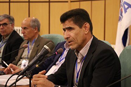 صنعت باید از رشته فوتبال در چهارمحال و بختیاری حمایت کند صنعت باید از رشته فوتبال در چهارمحال و بختیاری حمایت کند