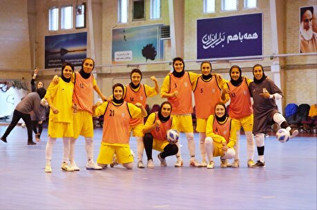 گزارش تصویری از تمرین تیم ملی فوتسال بانوان (بخش اول) گزارش تصویری از تمرین تیم ملی فوتسال بانوان (بخش اول)