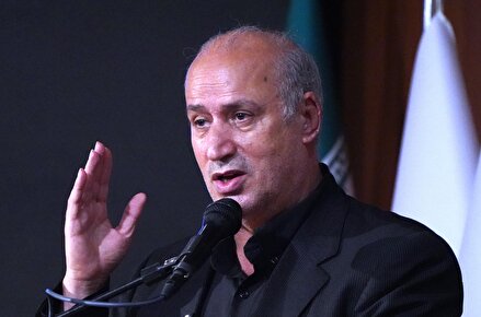 افتتاحیه سمینار پیش فصل داوران و کمک داوران لیگ برتر با حضور رئیس،دبیرکل و دیگر مسئولین فدراسیون