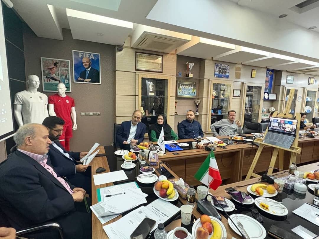 برگزاری نشست هیات رئیسه با حضور نمایندگان مجلس شورای اسلامی/دکتر راستینه: در کنار همه مردم عزیز ایران، یک یار کنار شما هستیم/پشتیبانی تیم ملی باید بدون دغدغه انجام شود برگزاری نشست هیات رئیسه با حضور نمایندگان مجلس شورای اسلامی/دکتر راستینه: در کنار همه مردم عزیز ایران، یک یار کنار شما هستیم/پشتیبانی تیم ملی باید بدون دغدغه انجام شود