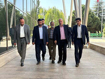 گزارش تصویری از بازدید نمایندگان مجلس شورای اسلامی و اعضای هیات رییسه از مرکز ملی فوتبال