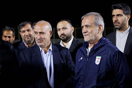 دیدار با بازیکنان و کادر فنی تیم های ملی فوتبال و فوتسال