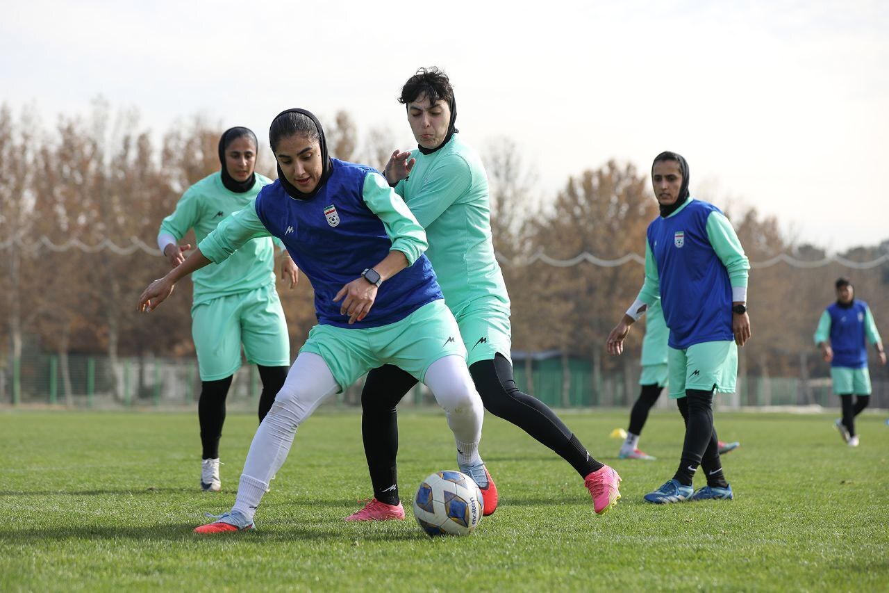 توسعه فوتبال از استانها شکل میگیرد توسعه فوتبال از استانها شکل میگیرد