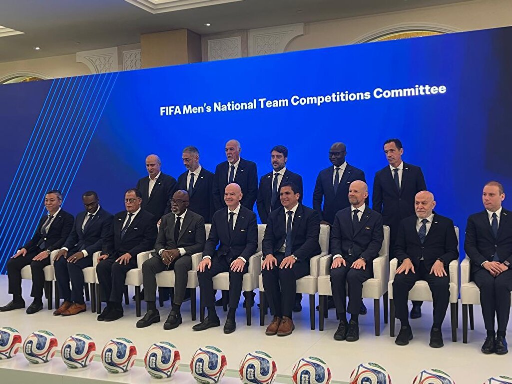 جلسه رئیس فدراسیون با رئیس و دبیرکل فیفا در خصوص تیم ملی/تاکید اینفانتینو بر مباحث مطرح شده در فینال کافا 