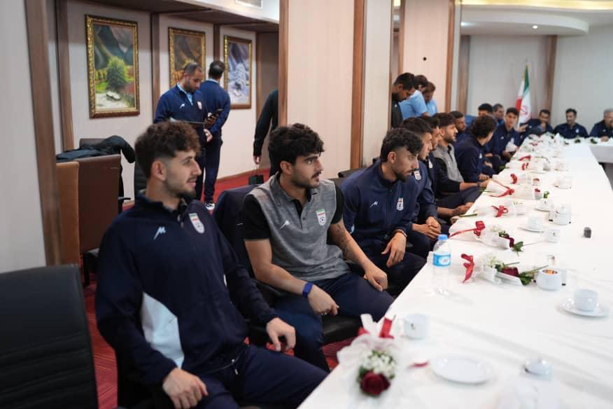 حضور مسئولان اراک و باشگاه آلومینیوم در اردوی تیم ملی امید حضور مسئولان اراک و باشگاه آلومینیوم در اردوی تیم ملی امید